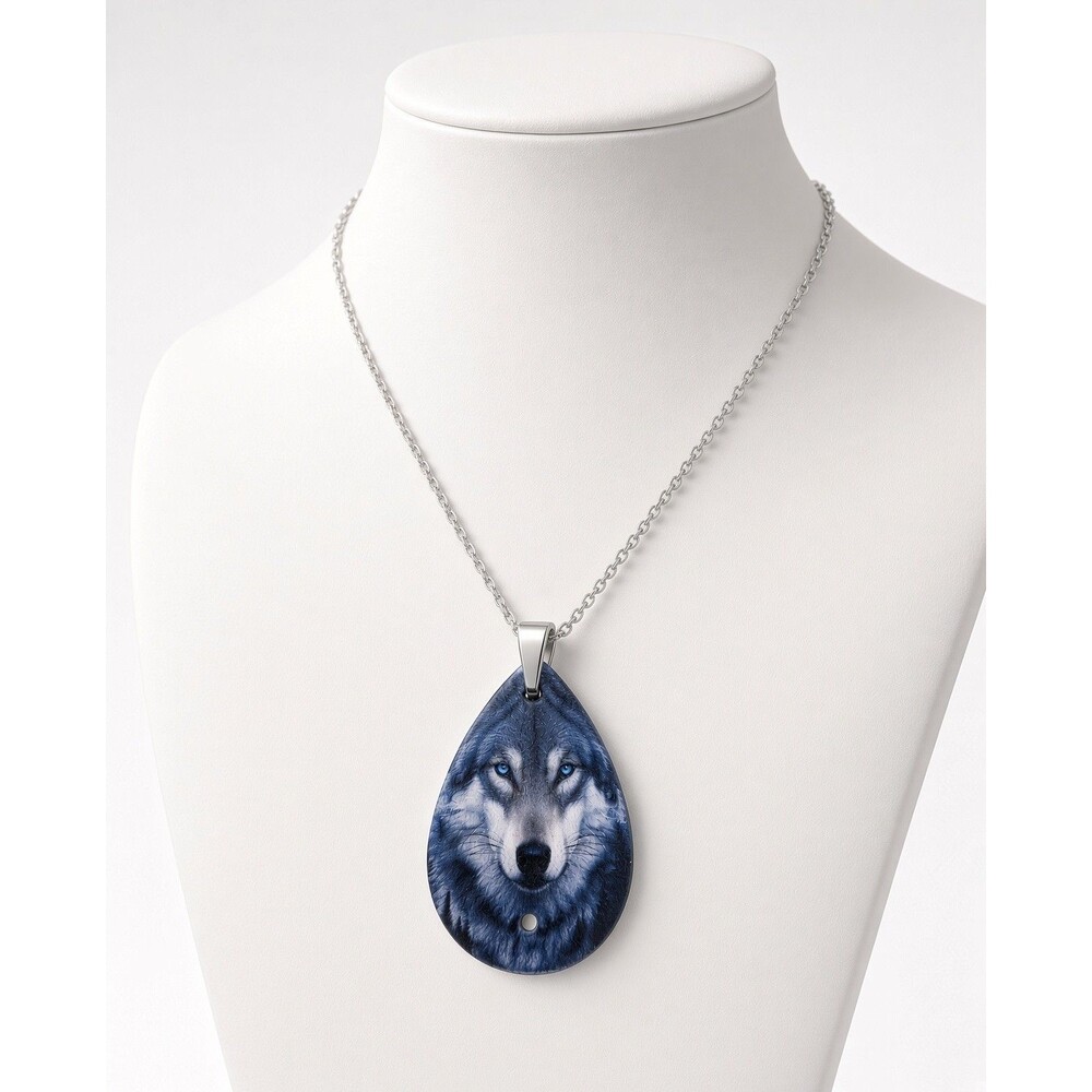 Blue Eyed Wolf Teardrop Pendant Necklace Silver Tone Chain Wildlife Unisex
